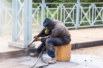 Καθαρισμός με Αμμοβολή ή Υδροβολή-Αμμοτεχνική